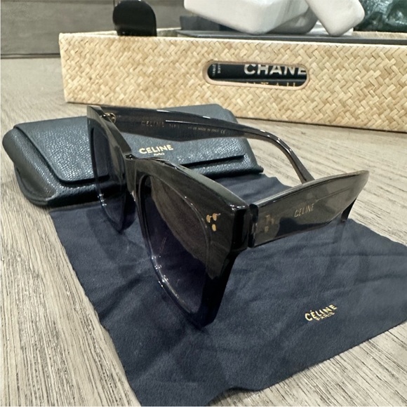 Celine Oversized Cat Eye Acetate Black Sunglasses - Picture 4 of 4